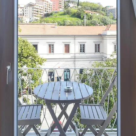 Apartment Beautiful In